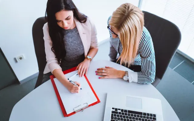 1:1 Meeting Templates That Build Trust and Boost Team Dialogue