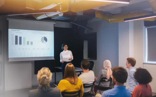 Overcoming Communication Apprehension with Smart Audience Tools