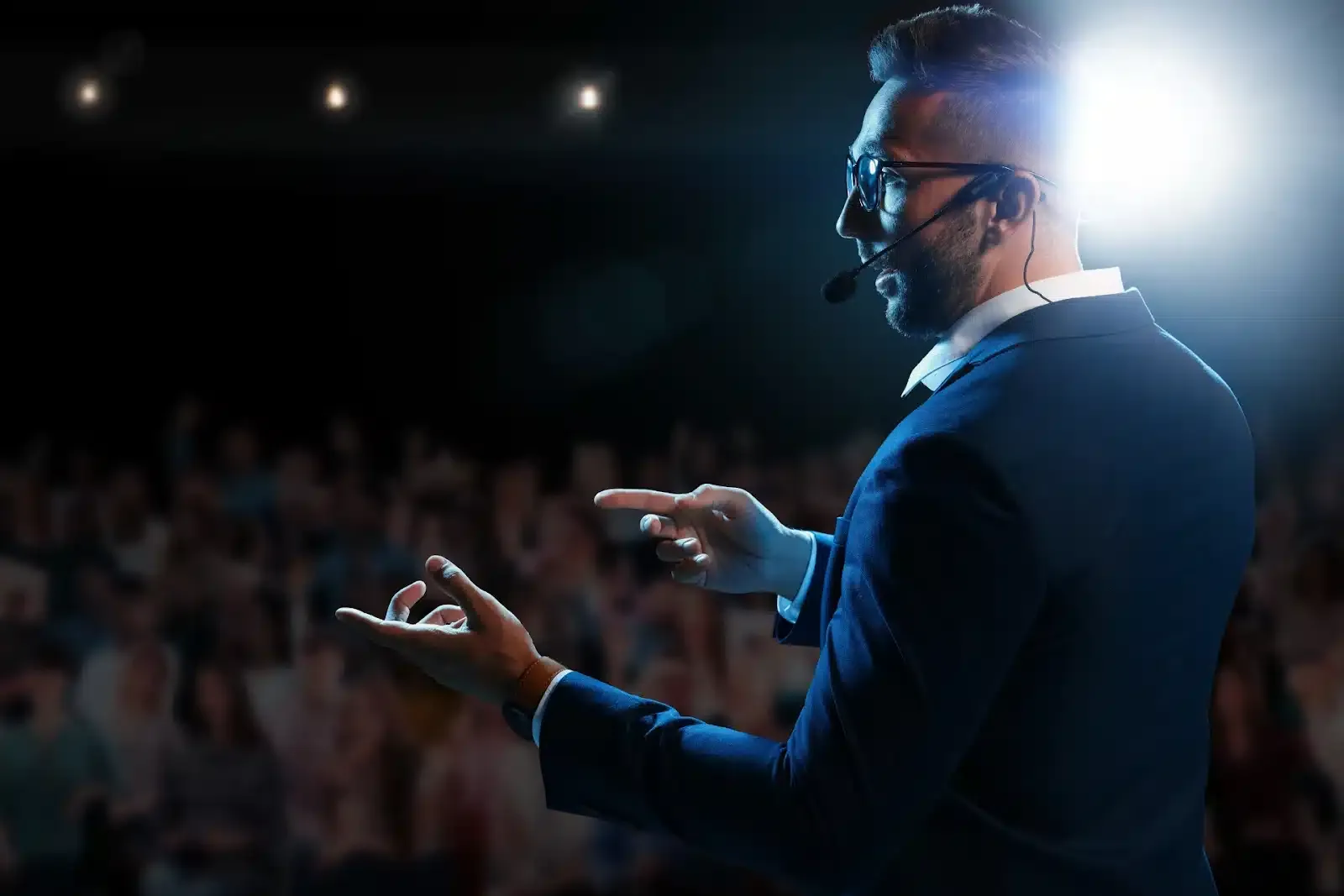 Not every public speaking coach gets results. Learn the credentials, traits, and proof to look for before you hire, so you actually improve. What to Look for in a Public Speaking Coach Who Gets Results