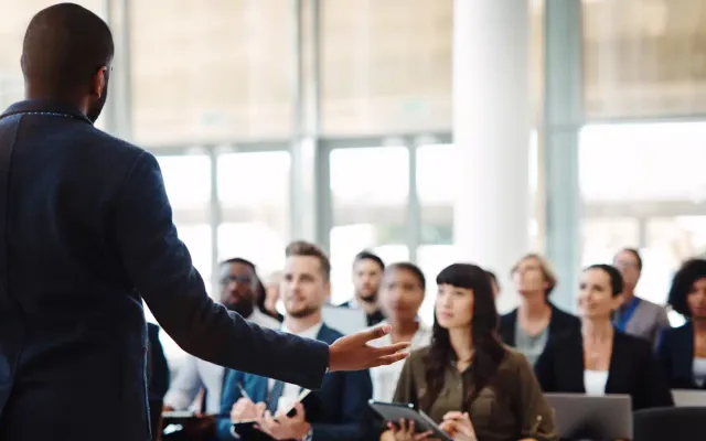 Public Speaking Tips Backed by Smart Engagement Tools