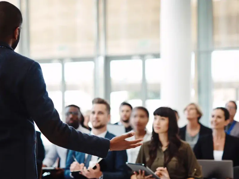 Public Speaking Tips Backed by Smart Engagement Tools